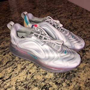 Nike air max’s 720